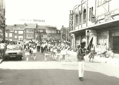 Photographie des majorettes de Warneton