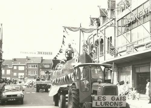 Photographie du Char des Gais Lurons