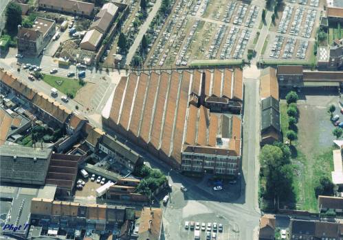 Photographie aérienne de l’usine Lambin-Ravau