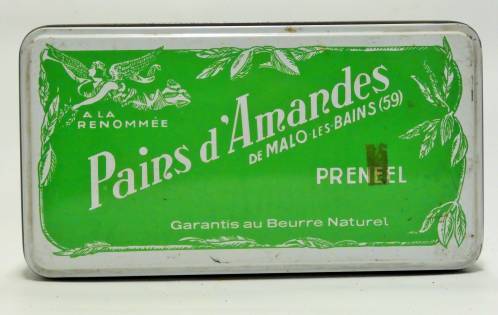 Boîte de pains d'amandes