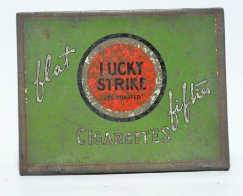 Boîte de cigarettes "Lucky Strike"