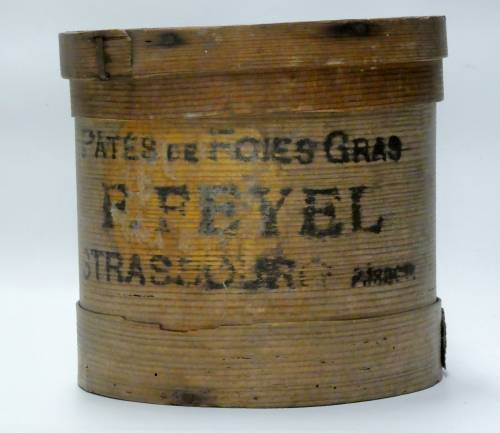 Boîte de patés "F. Feyel"