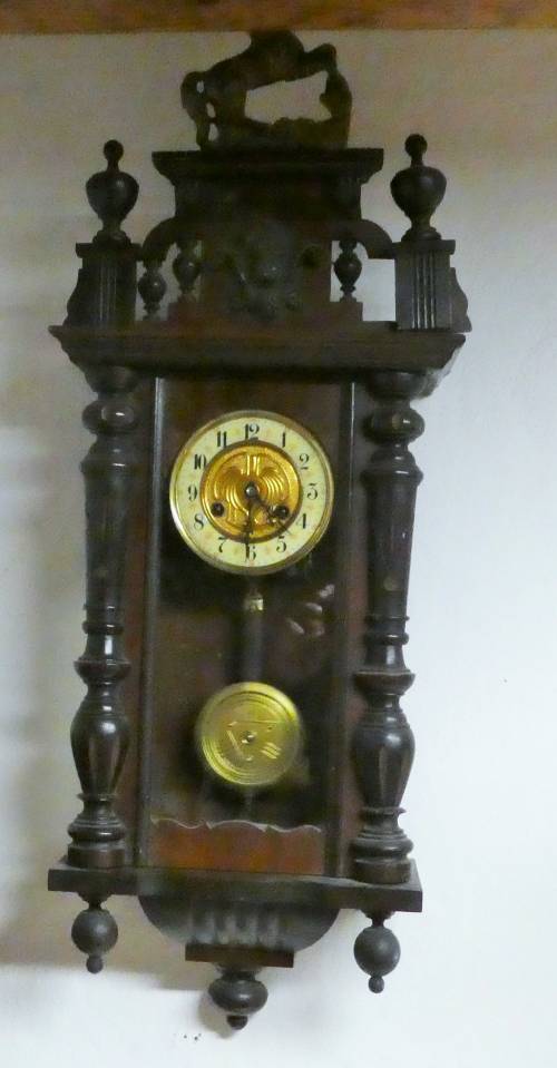 Horloge murale en bois